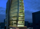 004_front-facade_night_alkhateeb